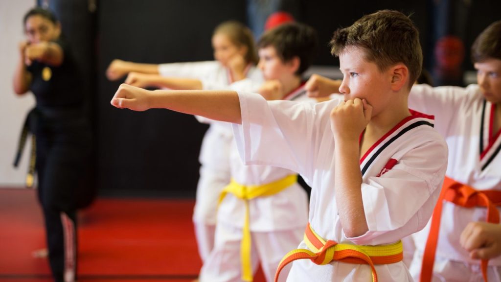 Defensa personal para adolescentes